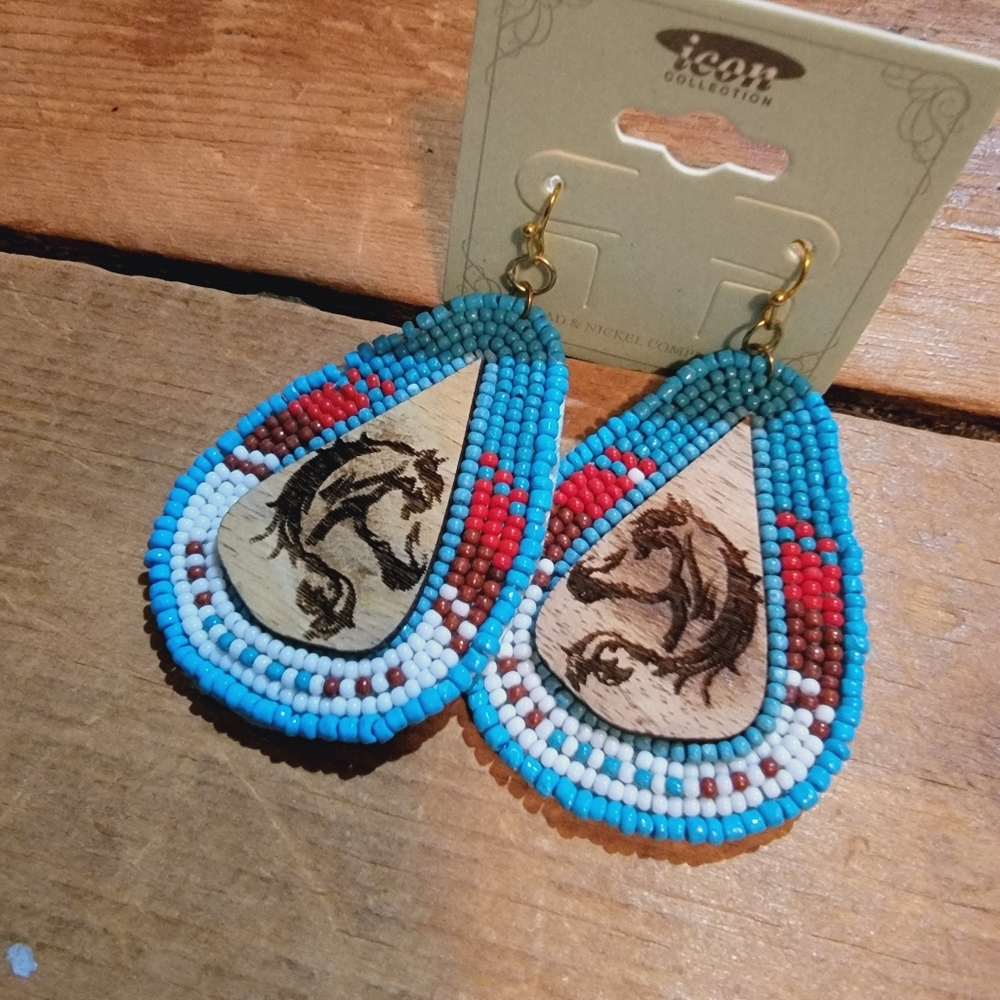 country seedbead tear drop southwestern horse head earrings cowgirl